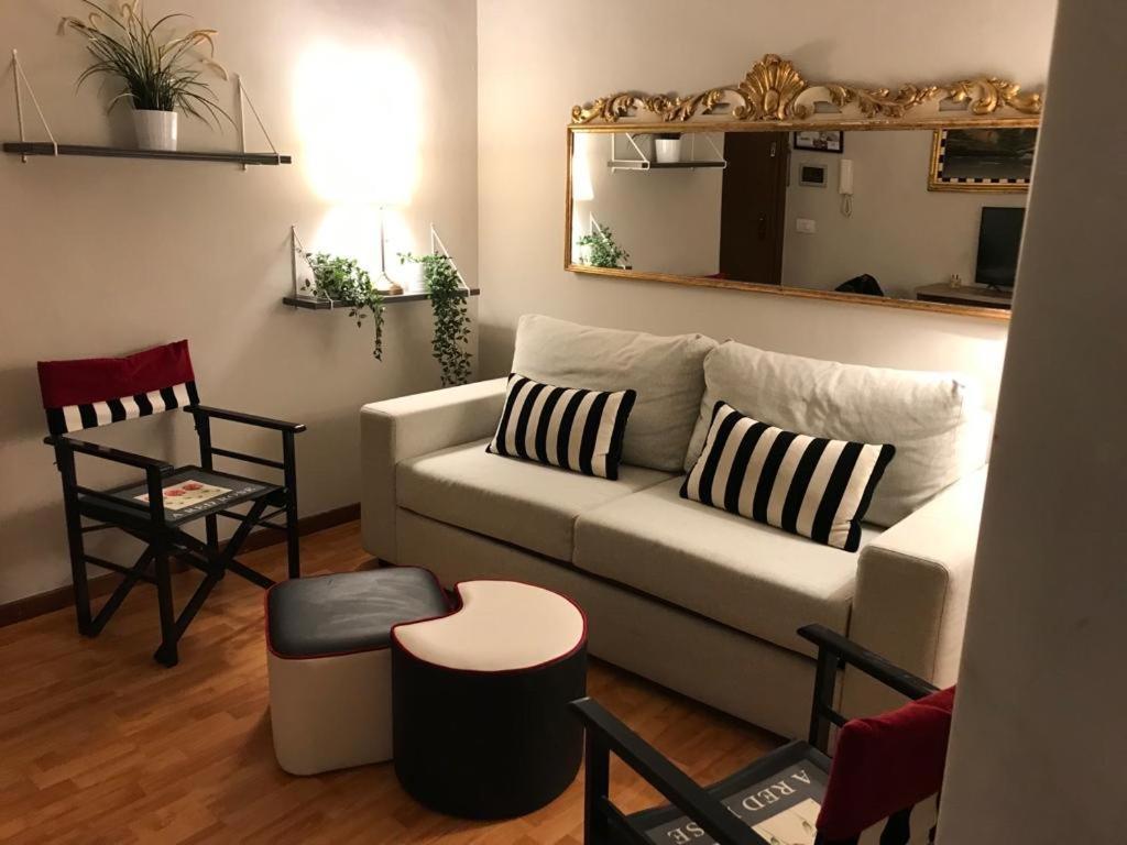 Calefati House Possibilita Self Check In Dopo Le 22 Apartment Bari Bagian luar foto